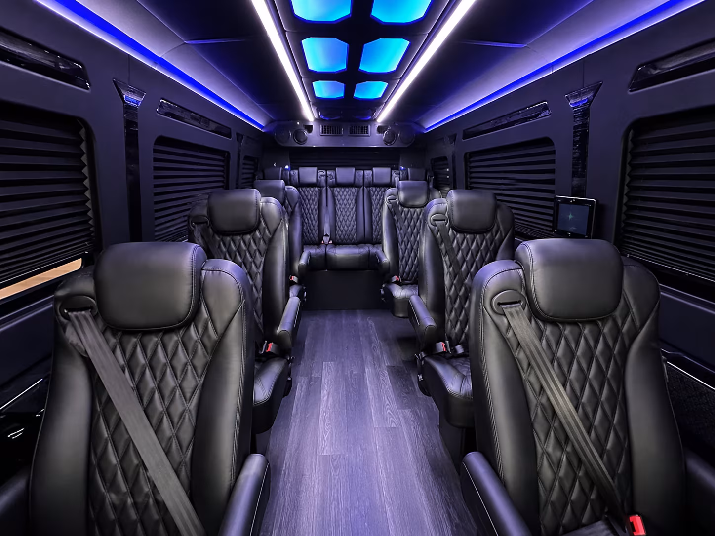 fort lauderdale sprinter van rentals for parent coordinated group bookings with a set pickup and return time